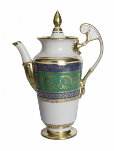 Lomonosov Imperial Porcelain Coffee Pot Alexandria Golden 52 21 fl.oz/620 ml Lomonosov Imperial Porcelain Coffee Pot Alexandria Golden 52 21 fl.oz/620 ml