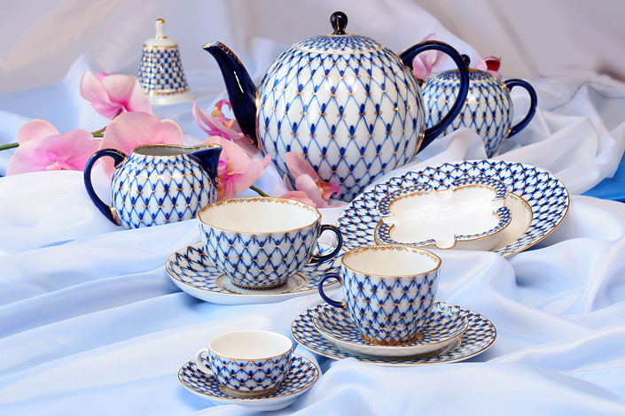 Lomonosov Porcelain Tea Set Cobalt Net Tulip 22 items for 6 persons