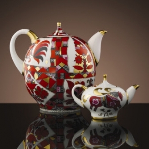 Lomonosov Imperial Porcelain 2 pc Teapot Set Red Horse 82.8 fl.oz + 8.5 fl.oz Lomonosov Imperial Porcelain 2 pc Teapot Set Red Horse 82.8 fl.oz + 8.5 fl.oz