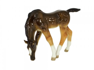 Horse Drinking Chestnut Colored Lomonosov Porcelain Figurine | Lomonos