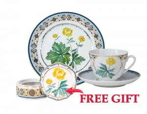 Special Offer Set: Decorative Plate and Teacup with Free Bijou Box Trollius Lomonosov Porcelain Special Offer Set: Decorative Plate and Teacup with Free Bijou Box Trollius Lomonosov Porcelain