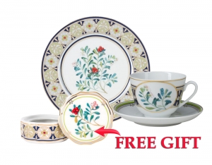 Special Offer Set: Decorative Plate and Teacup with Free Bijou Box Foxberry Lomonosov Porcelain Special Offer Set: Decorative Plate and Teacup with Free Bijou Box Foxberry Lomonosov Porcelain